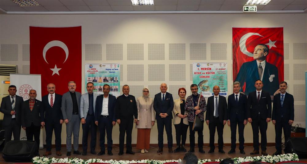 Mersin Kitap Günleri 2.jpg