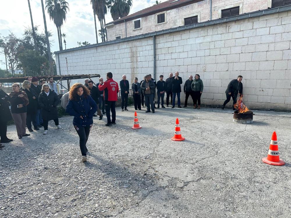 Yangın Eğitimi 3.jpg