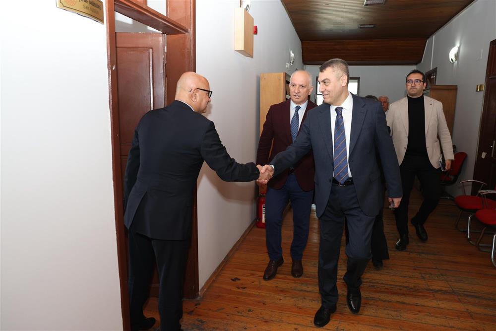 Yeni Vali Ziyaret 4.jpg